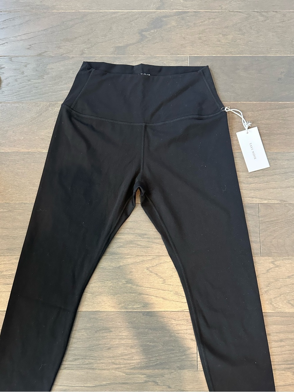 TaviSculpt® High-Rise 7/8 Leggings — Black - Picture 4 of 6